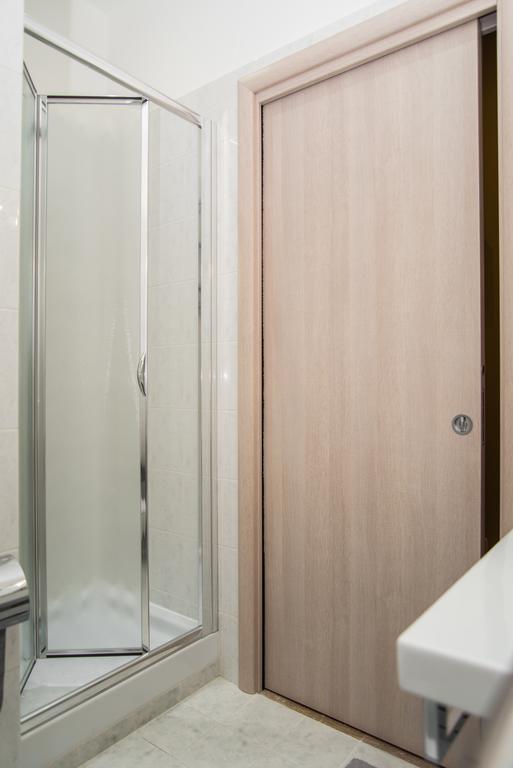 רומא B&B Gemelli Rooms חדר תמונה